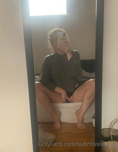 submissive gigi jolie star du porno photos