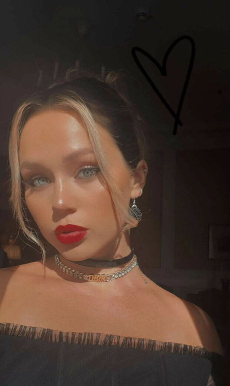 Brec Bassinger sexe star photos