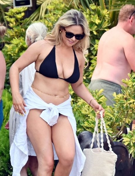 grands fans de milf uniquement nus érotiques img