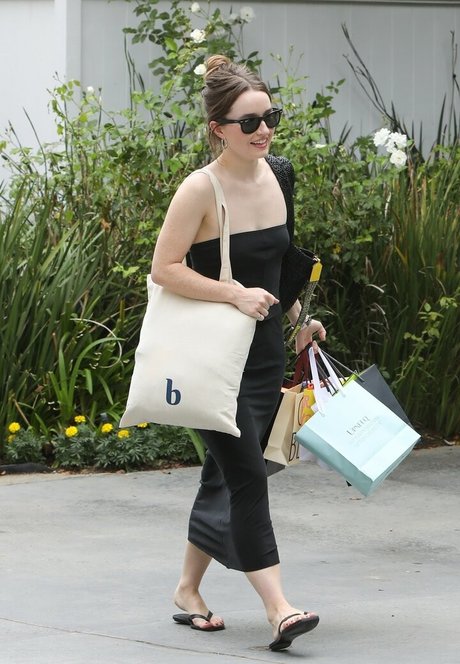 Kaitlyn Dever Profilfoto