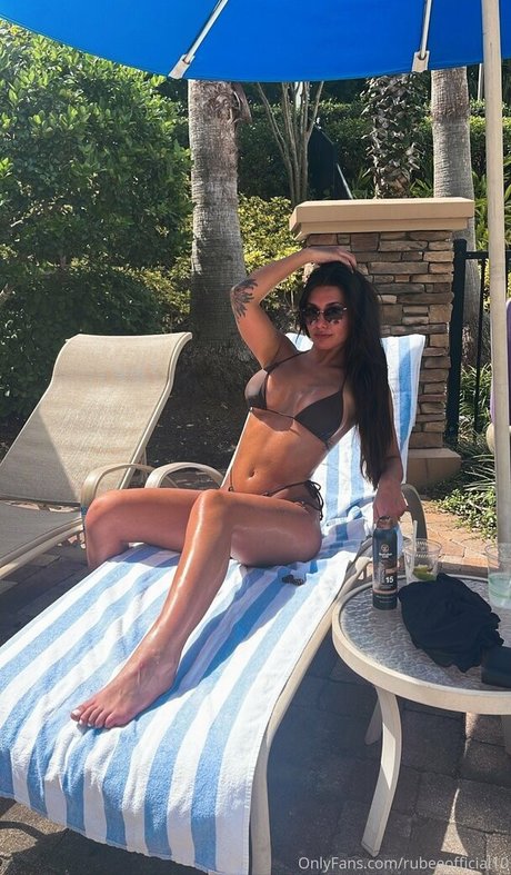 rubeeofficial xxx star du porno images