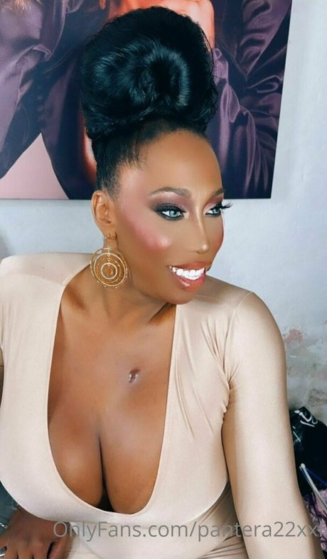 gangbang uniquement pour les fans chaud joli image