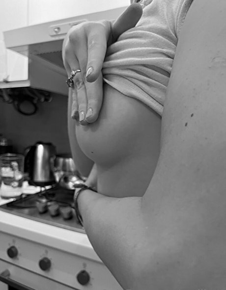 chaton potelé uniquementfans très chaud images