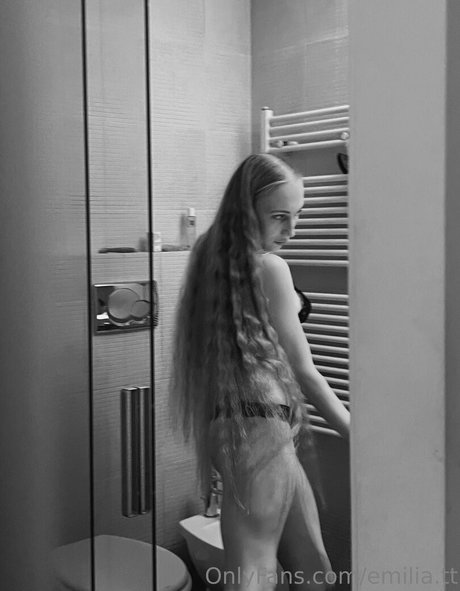 fans faits maison uniquement nus érotiques galeries