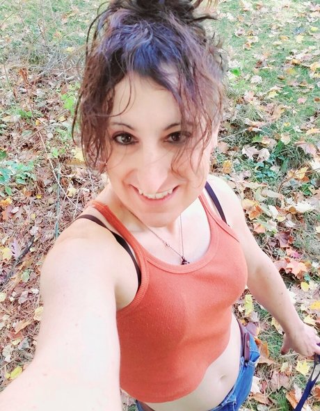 lingerie milf uniquementfans libre nu photo