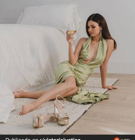 fans asiatiques maigres uniquement chaud photo