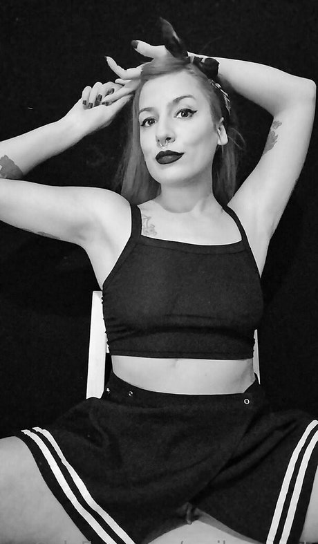 emilypageok haut modèle img