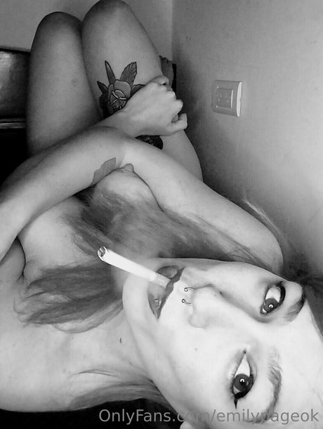 emilypageok modèle des photos