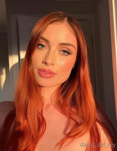 pom-pom girl nue onlyfans sexy meilleur collection