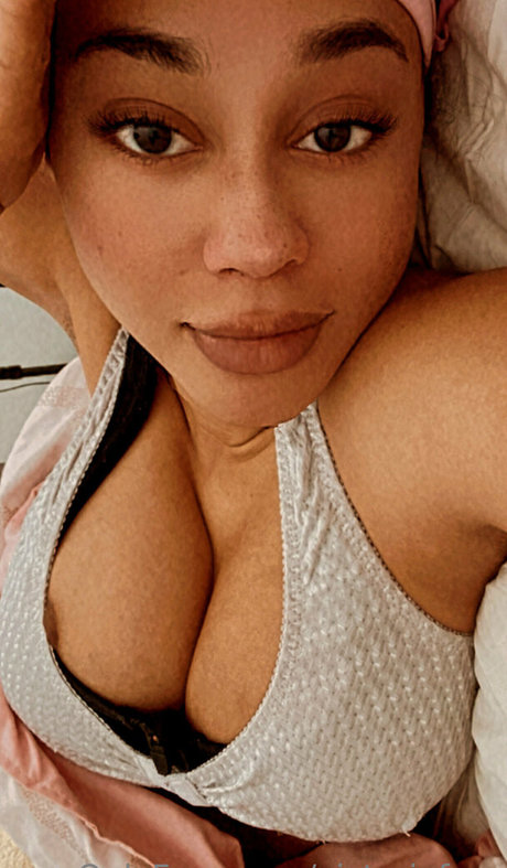 victoriafree modèle nu photos