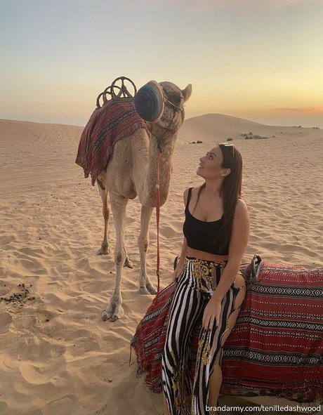 fétichisme des pieds ébène onlyfans nus hd archive