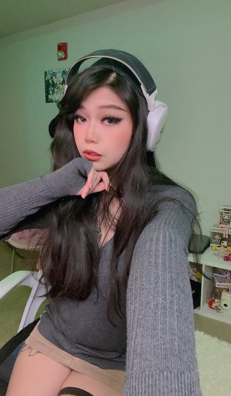 twink nu onlyfans bien chaud photos