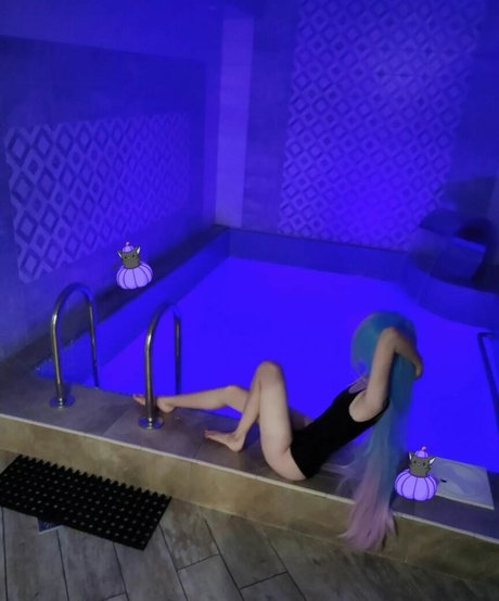 tsundurka actrice érotique galeries