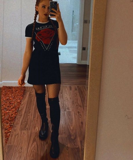 Isla Dawn beau modèle galeries