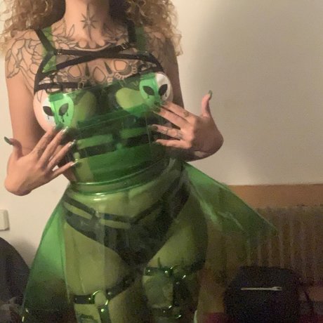 Edin Kary actrice parfaite image