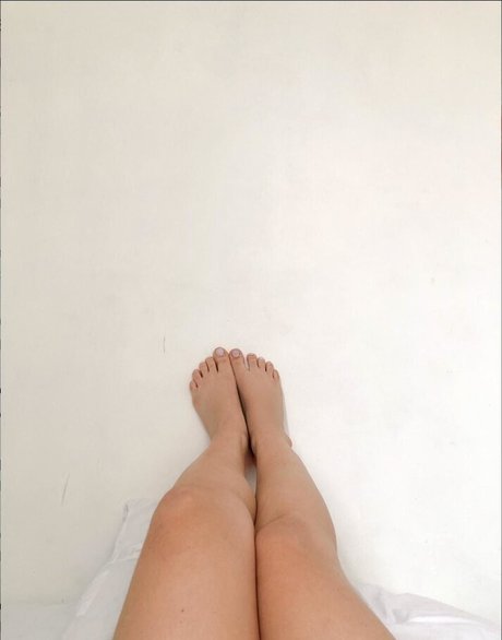 Michele Alves star exclusive photos