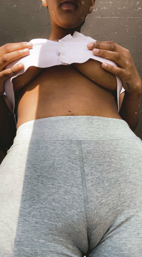 fans trans nus uniquement érotique exclusif images