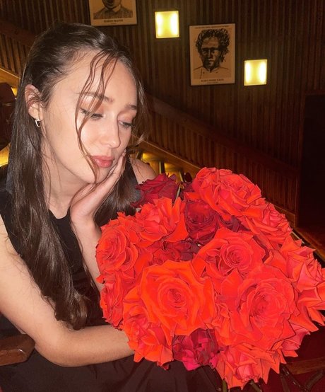 Alycia Debnam Carey haut modèle des photos