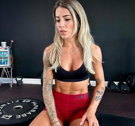 Leticia Bufoni modèle parfait img