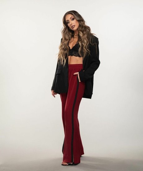 Dr Britt Baker modèle de haute qualité galeries