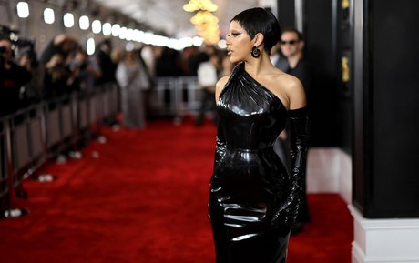 asiatique gratuit onlyfans chaud joli collection