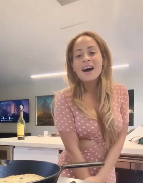 chaton potelé uniquementfans sexy parfait photos