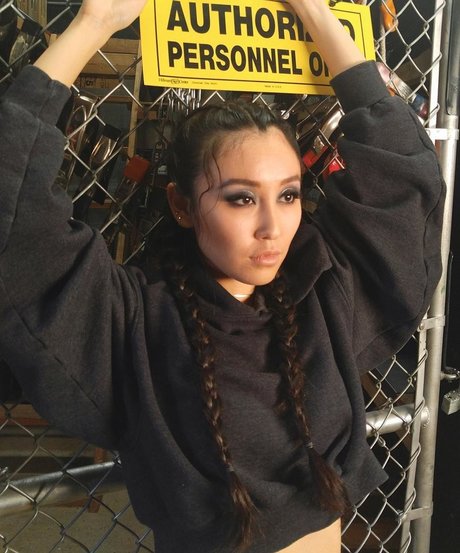 Olivia Sui star exclusive img