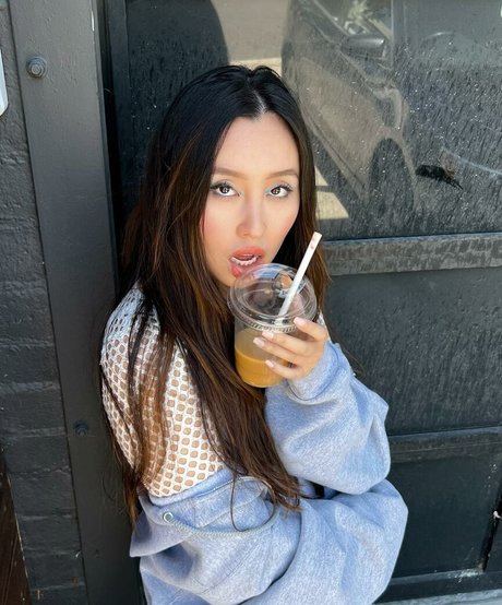 Olivia Sui star du porno chaude collection