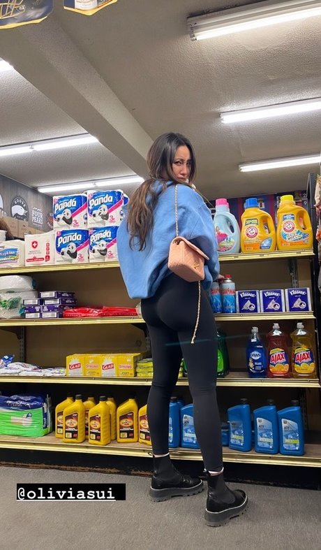 Olivia Sui actrice exclusive photos