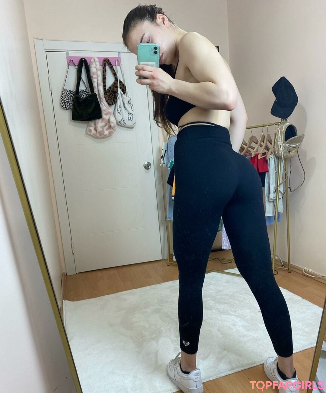 adolescent maigre onlyfans xxx chaud image