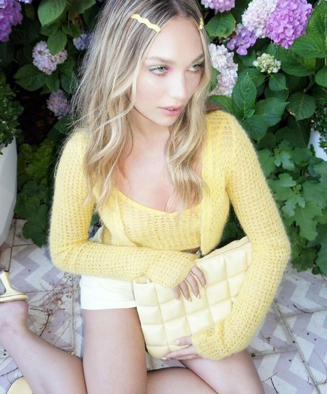 Maddie Ziegler top star photos