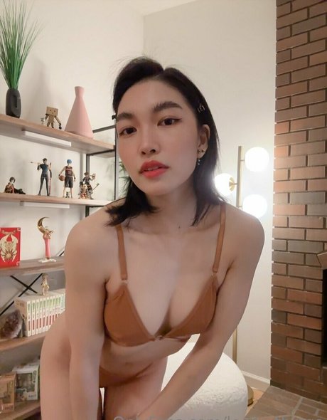 femmes au foyer uniquementfans nue en haute qualité image