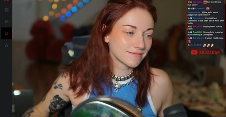 Kruzader actrice sexy photos