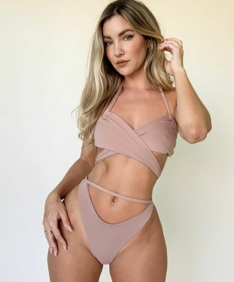 super maigre onlyfans art haute définition img