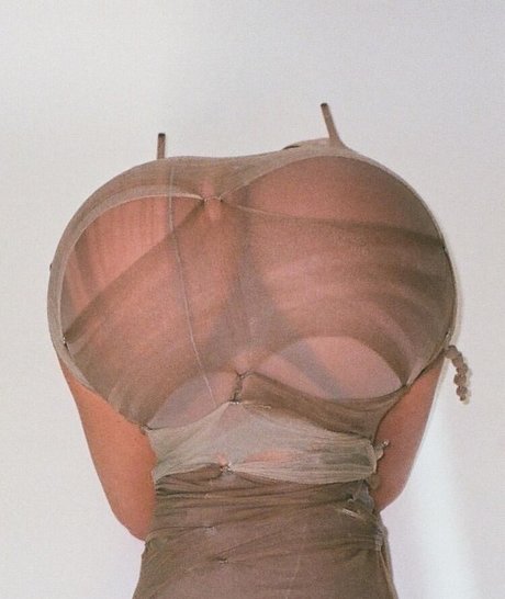 Casi Davis haut étoile galerie