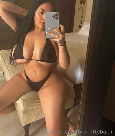 brunettebabiii actrice nue images
