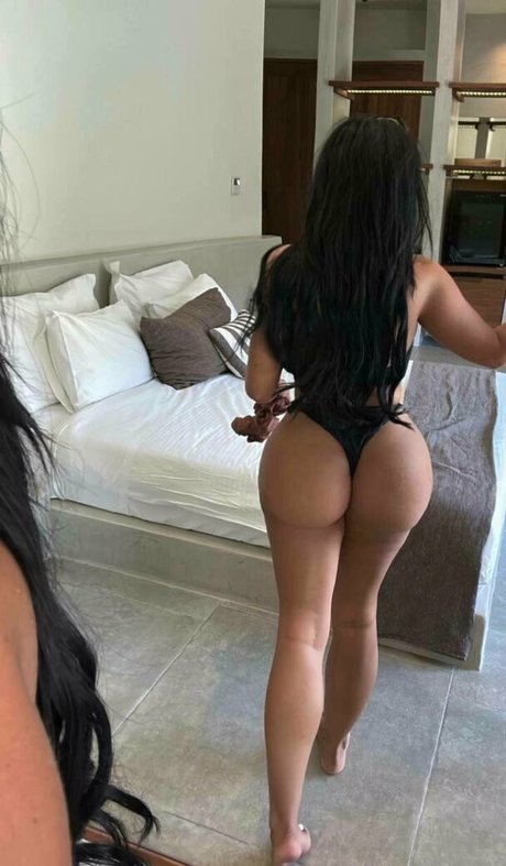 reine de pique onlyfans parfait archive