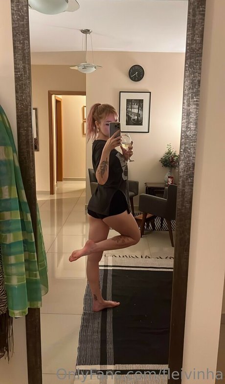 Flavia Sayuri modèle hd image