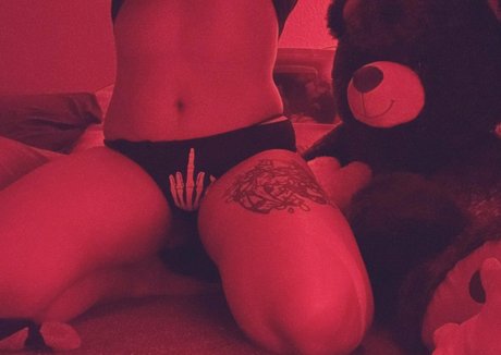 saberthot art star du porno image