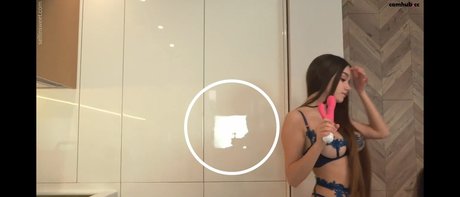 mariée onlyfans nus pornographiques image