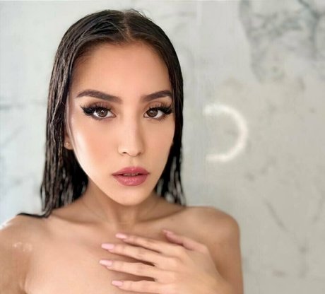 marianna m actrice nue photo