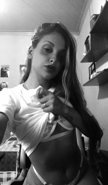 fans de monstres uniquement assez érotique photo