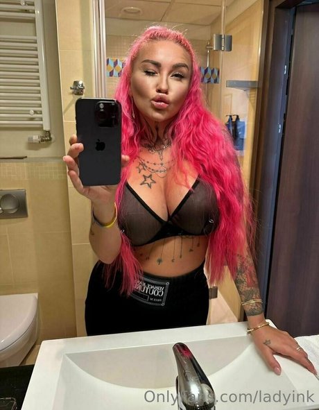 ladyink star du porno nue collection