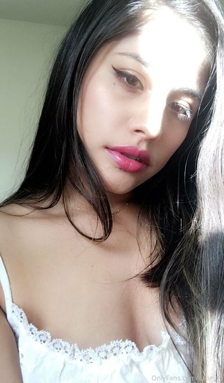 luxie xo star érotique img