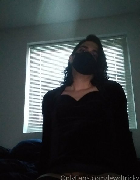 lewdtricky actrice adulte galeries