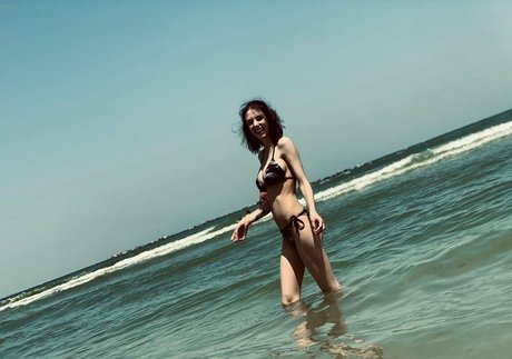 fans asiatiques potelés uniquement nus de haute qualité des photos