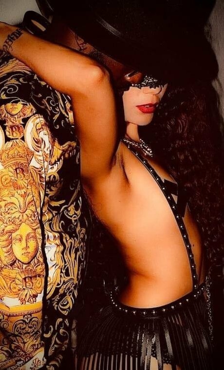 fellation publique onlyfans porno parfait des photos