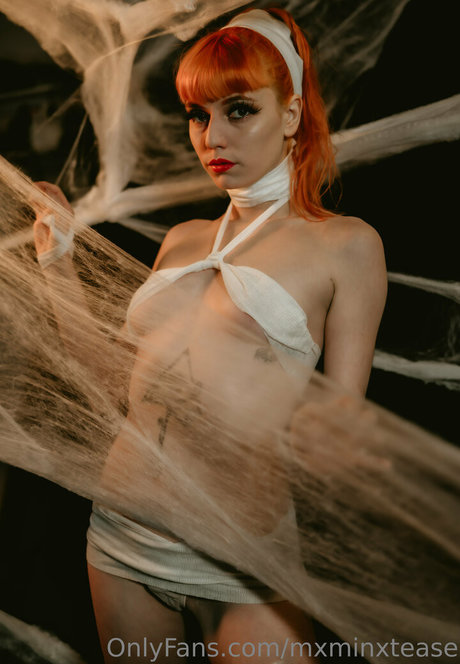 mxminxtease actrice hd img