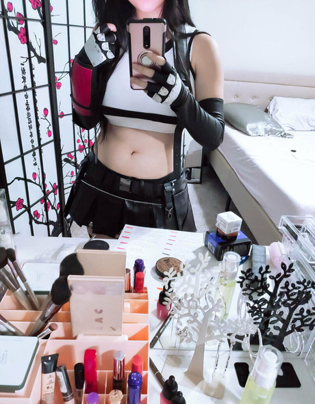 yooniefree modèle xxx galerie