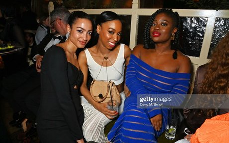 Clara Amfo star du porno belle photo